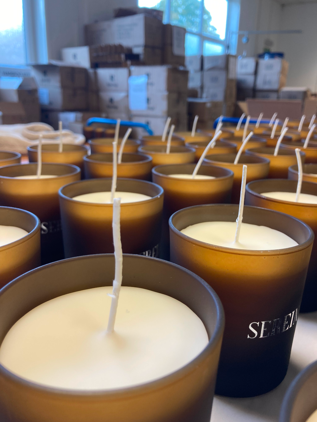 Sereine candle production image 4